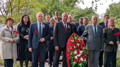 Дань уважения: сотрудники областного комитета Брестской областной организации БПРЗ приняли участие в памятных мероприятиях областного объединения